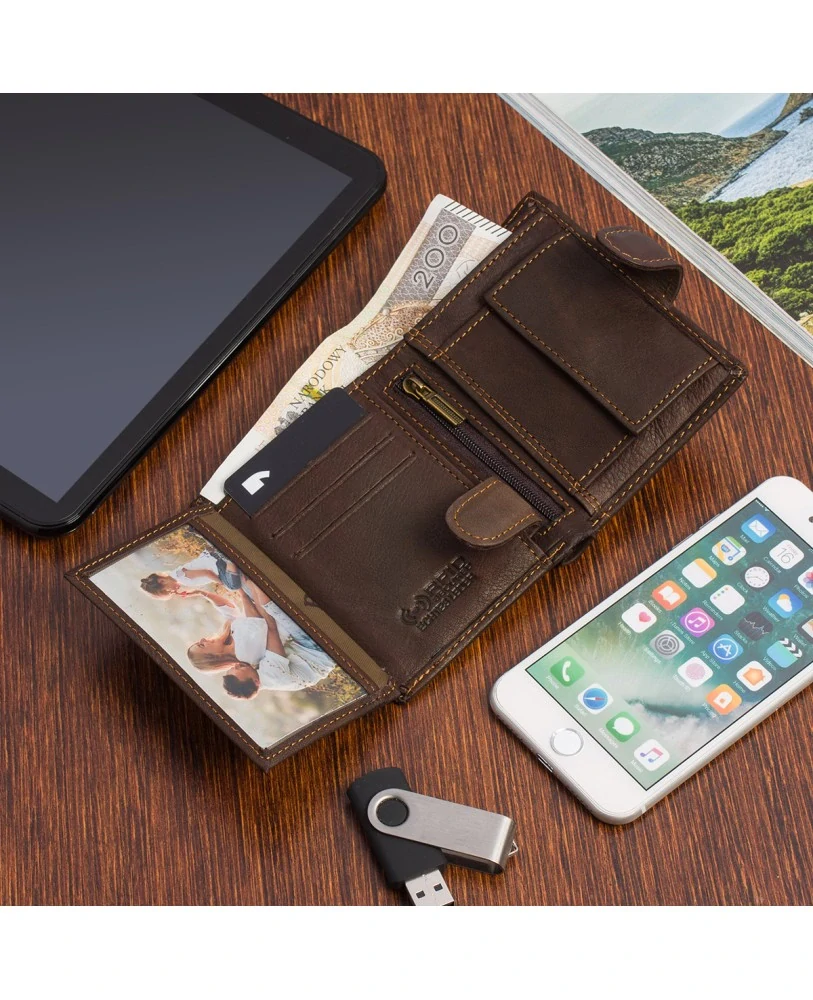 Pánska kožená RFID peňaženka Beltimore s vonkajším zapínaním hnedá